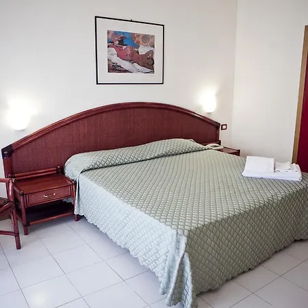Hotel Futura Style Helios 3*