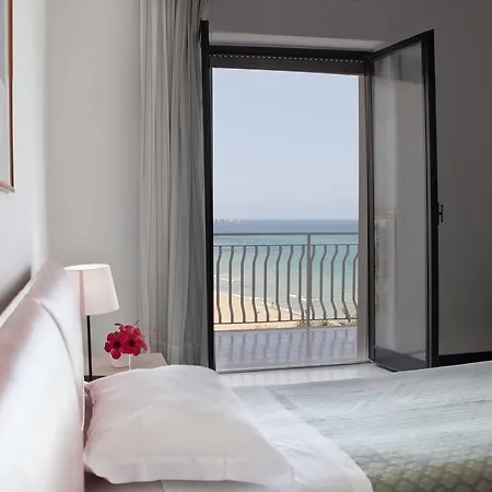 Futura Style Helios Hotel 3*